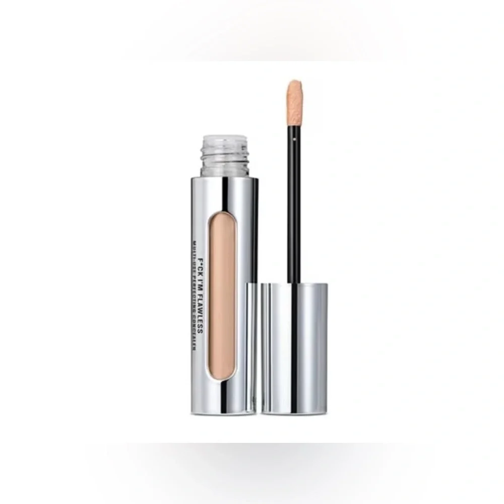 Shade 3.5 New In Box Il Makiage Flawless Multi Use Perfecting Concealer sz 7mL